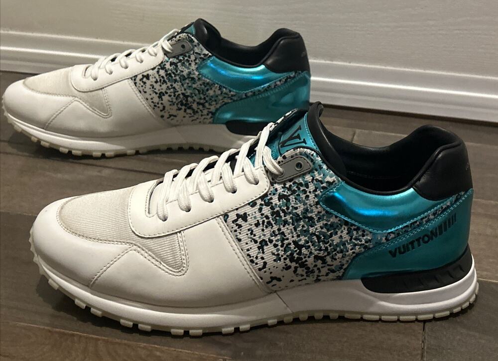 AUTHENTIC LOUIS VUITTON RUN AWAY SNEAKERS LV SZ 9 (FITS US SZ 10)